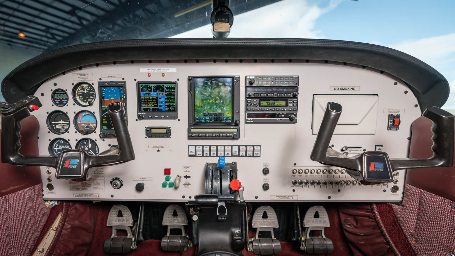 Flight Training Airplanes